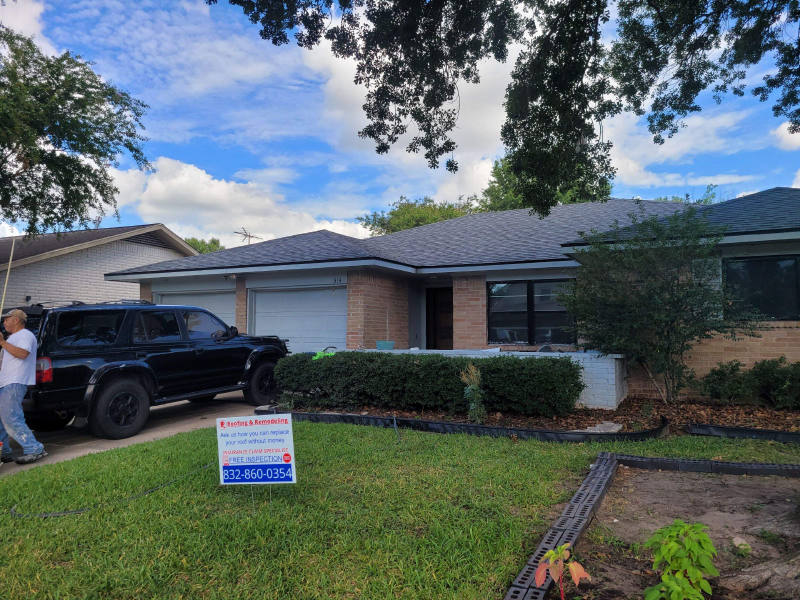 Tear-Off to Finish: IKO Charcoal Gray Roof — Houston, TX