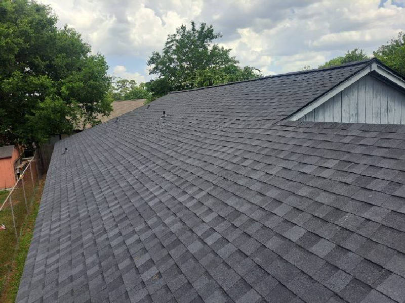 Leaking Roof Replaced with Ridge Vent — Houston, TX